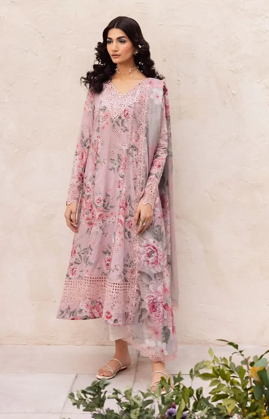 Dahlia Luxury Lawn | 3-Piece Embroidered Lawn Suit