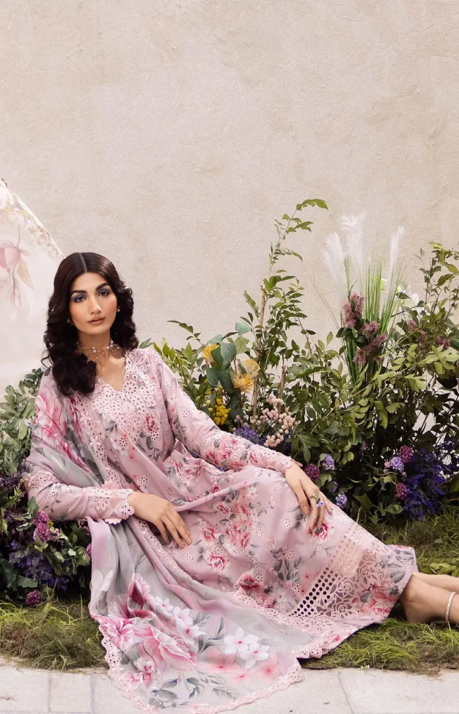 Dahlia Luxury Lawn | 3-Piece Embroidered Lawn Suit
