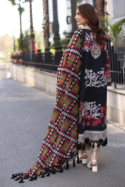 Back design of embroidered Pakistani lawn kameez from Charizma Combination Lawn Vol-III CC5-21