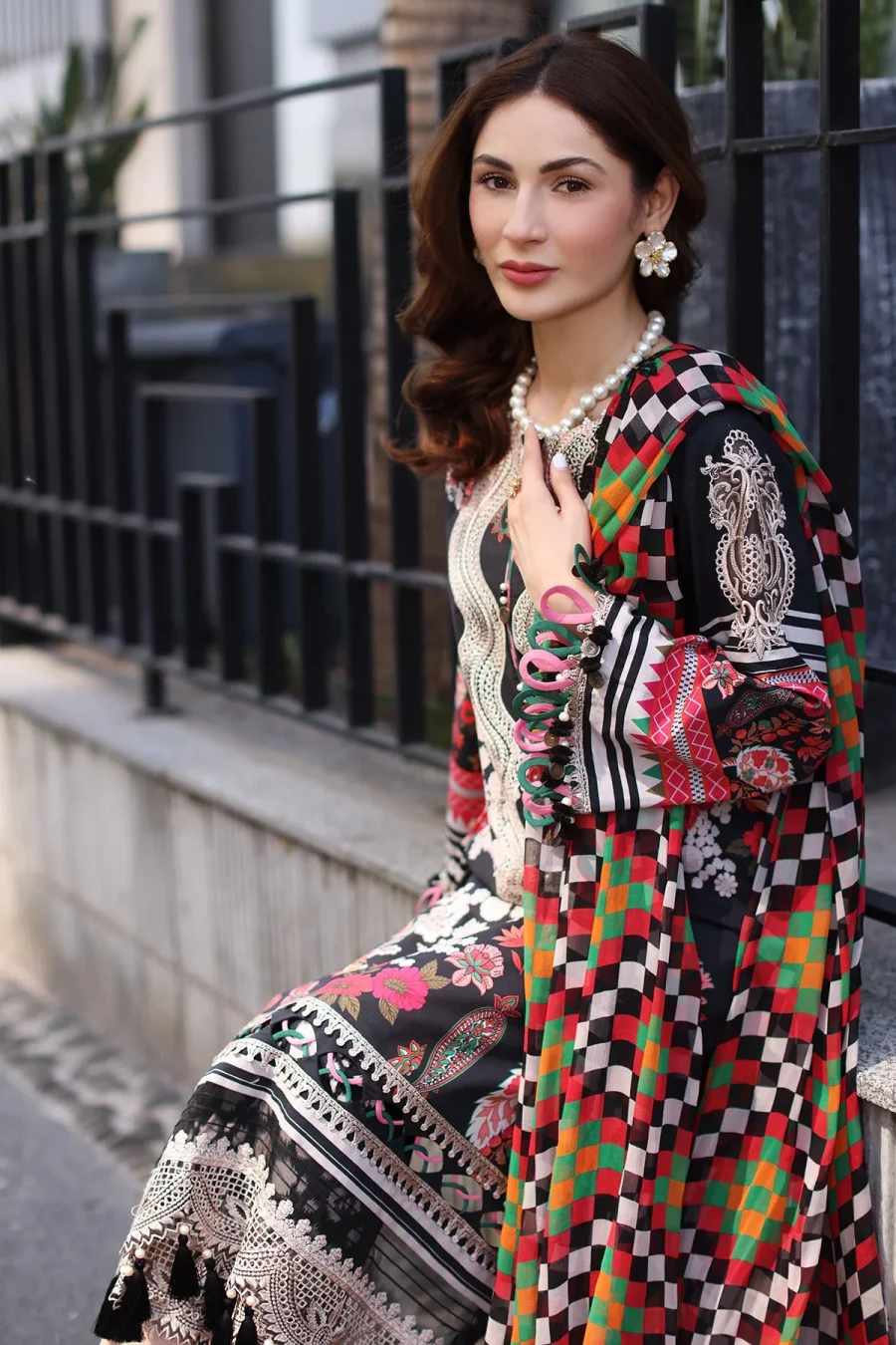 Combination Lawn CC5-21 | 3-Piece Embroidered Suit